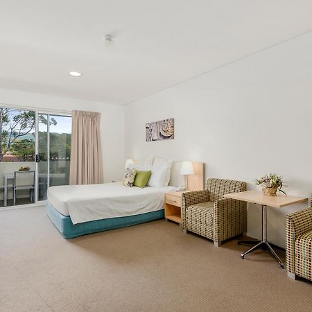 Quality Suites Pioneer Sands Wollongong Exteriör bild