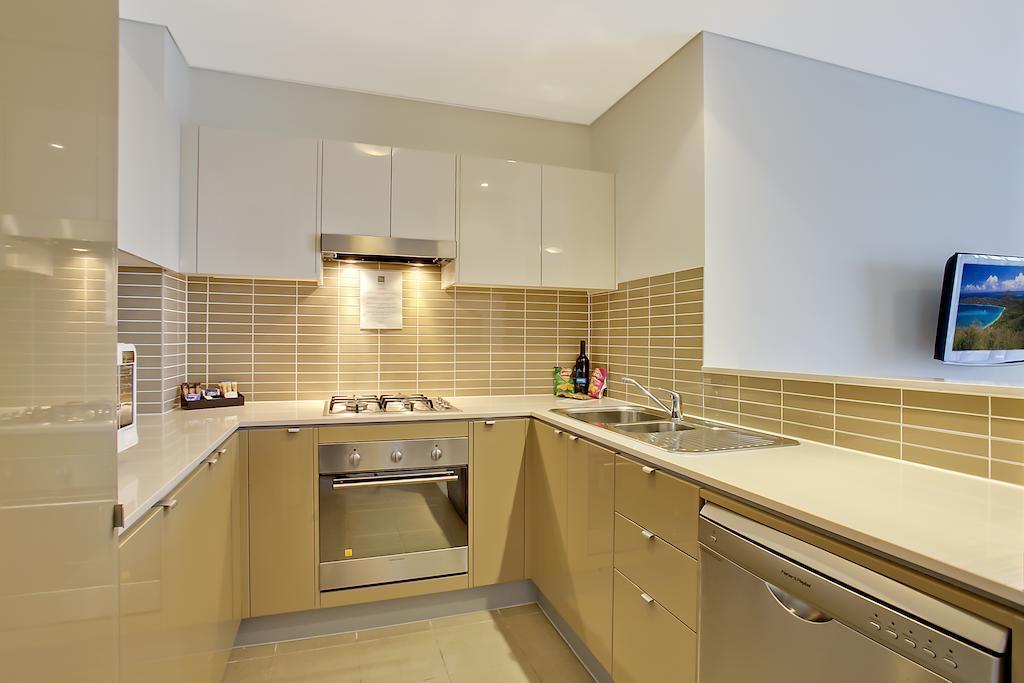 Quality Suites Pioneer Sands Wollongong Exteriör bild