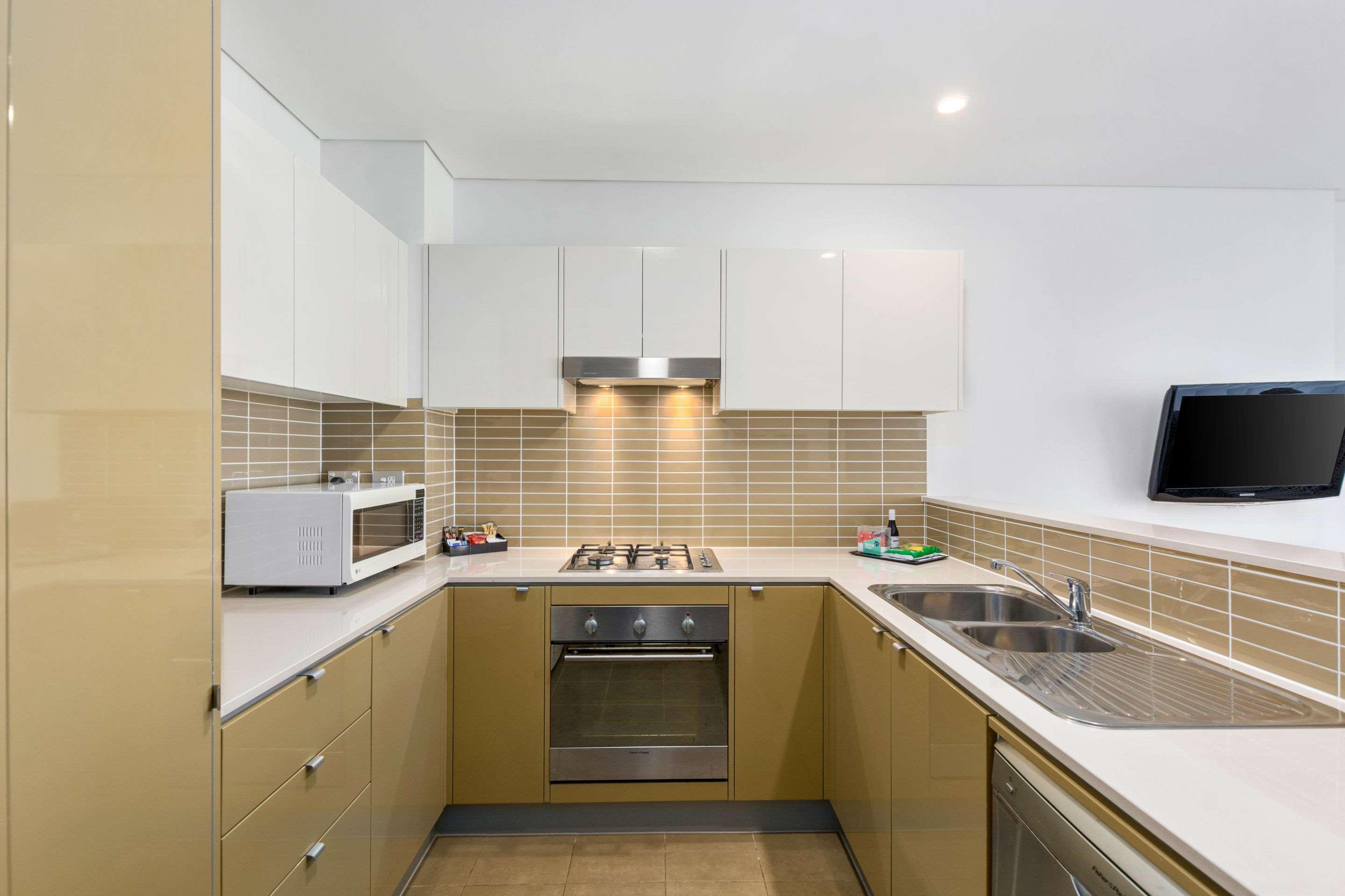 Quality Suites Pioneer Sands Wollongong Exteriör bild