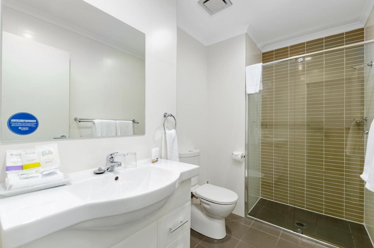 Quality Suites Pioneer Sands Wollongong Exteriör bild